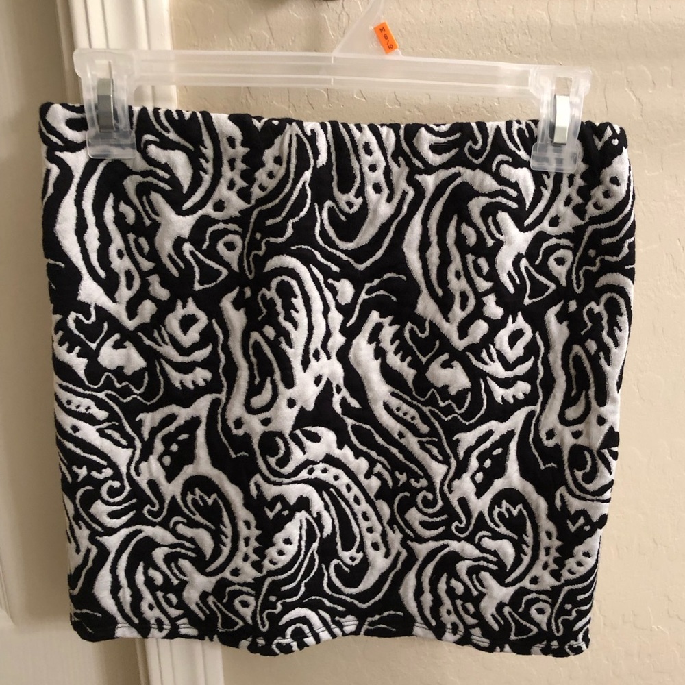Printed mini skirt